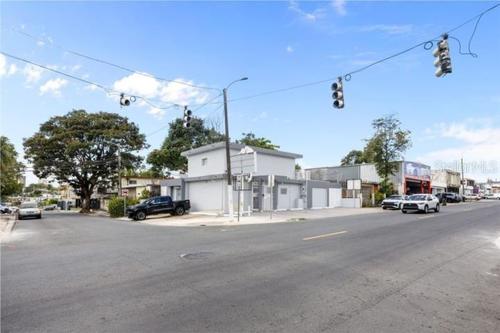 LAS LOMAS H 22 AVE. SAN PATRICIO