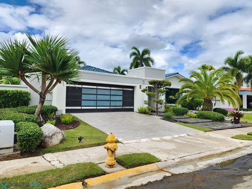 1089 LAS GARZAS f19, Valles Del Lago (Urbanizacion), Caguas, Puerto Rico 00725