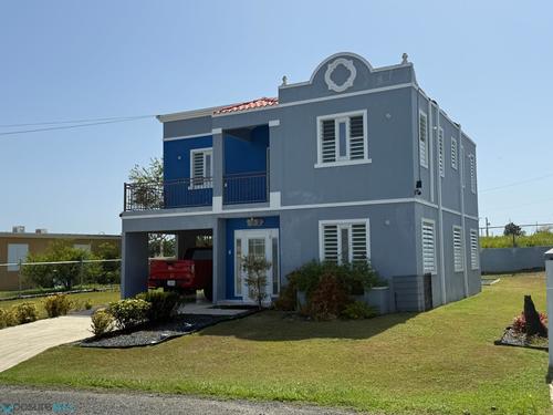 823 LOS PASEOS, Bejucos (Barrio), Isabela, Puerto Rico 00662