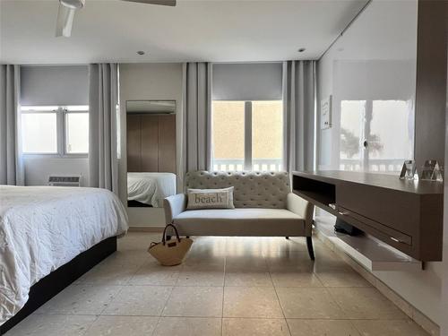3511 ISLA VERDE AVE UNIT 204