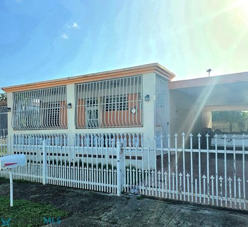 Juan Monge VILLAS DE RIO GRANDE C-20, Villas De Rio Grande (Urbanizacio, Rio Grande, Puerto Rico 00745