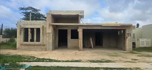 PR 459 LUIS VIGOREAUX ISABELA, Jobos (Barrio), Isabela, Puerto Rico 00662