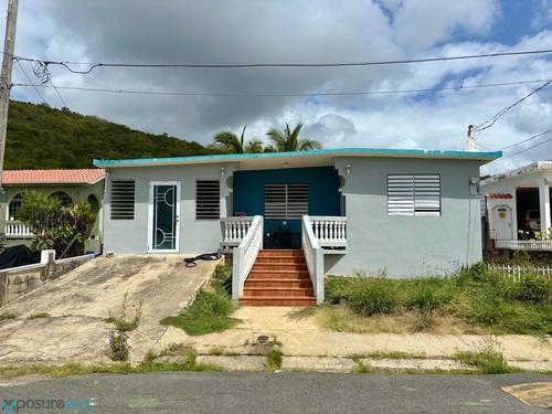 185 COMM QUEBRADA SECA 185 CALLE 12 SECT. LUNA, Aguas Claras (Barrio), Ceiba, Puerto Rico 00735