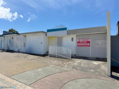 D-15 AVE. BETANCES, Hermanas Davila (Urbanizacion), Bayamón, Puerto Rico 00957