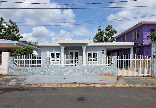 #133 BO. HIGUILLAR COMM. SAN CARLOS CALLE E, San Carlos (Urbanizacion), Dorado, Puerto Rico 00646